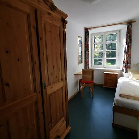 Hotel Europaeisches Gaeste- Und Seminarhaus 3*