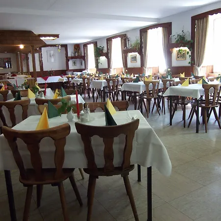 Europaeisches Gaeste- Und Seminarhaus Hotel 3*
